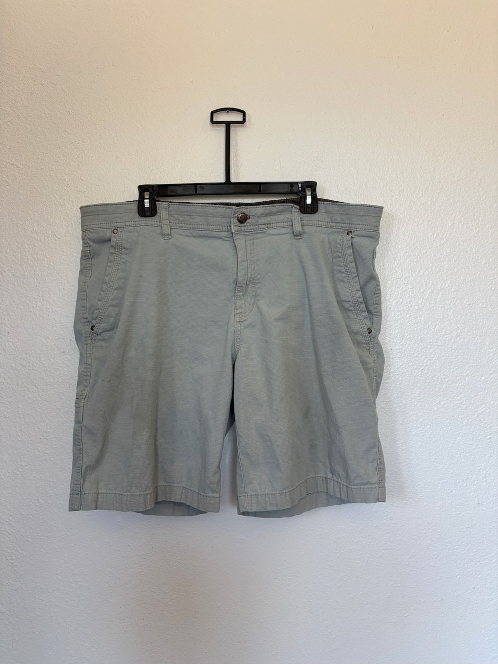 Weatherproof Men's Flat Front Shorts in Light Gray